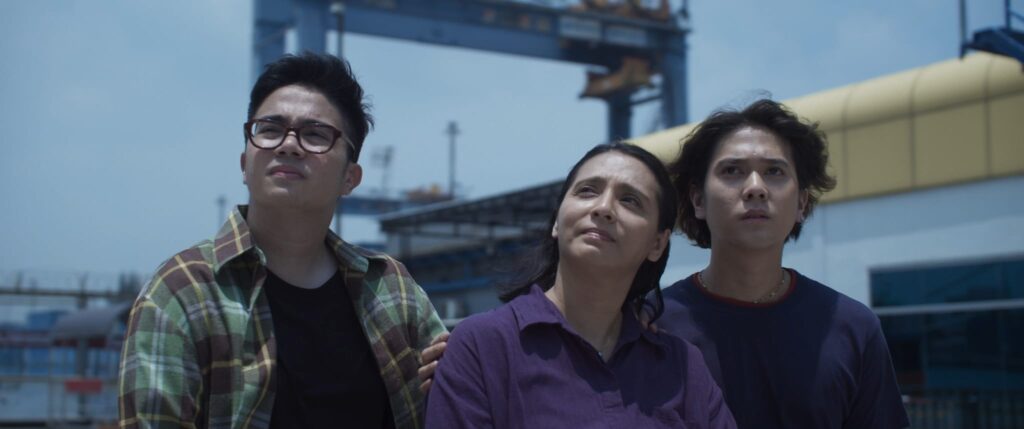 Perayaan Mati Rasa – Drama Keluarga yang Mengena